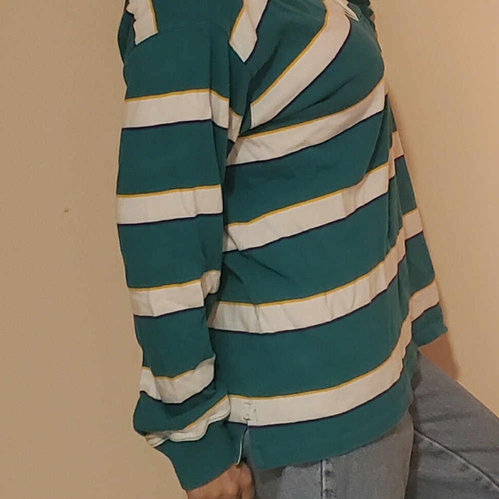 Top - Picture 4 of 4